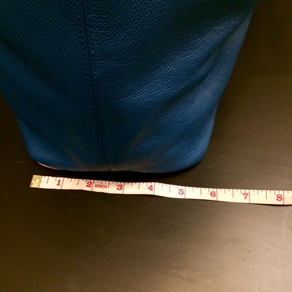 🎉HP 2x🎉 NEW Coach tote - Picture 6 of 8